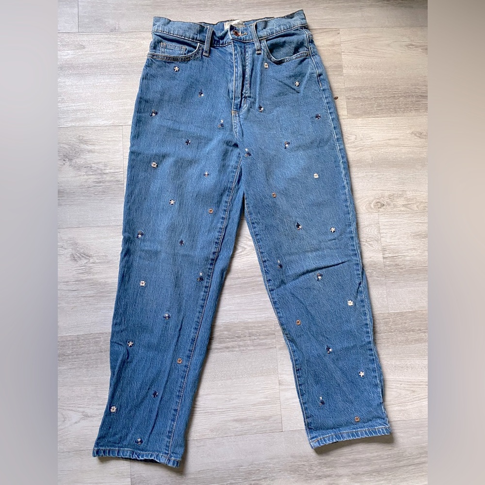 Universal Thread Vintage Straight Floral Jeans Women’s Size 4R
